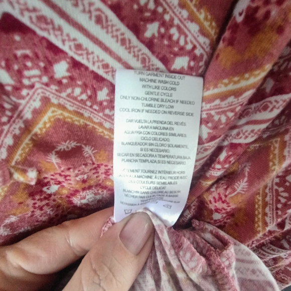 Absolutely Famous Boho Peasant Blouse Pink Paisley Ruffle Hem Top Size L - Picture 3 of 5